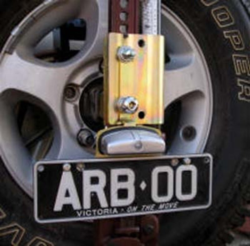 ARB Hi Lift Mount W/Carrier - Eastern Shore Retros